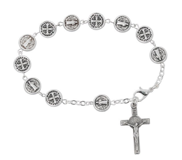 MEDAL ST. BENEDICT ROSARY BRACELET