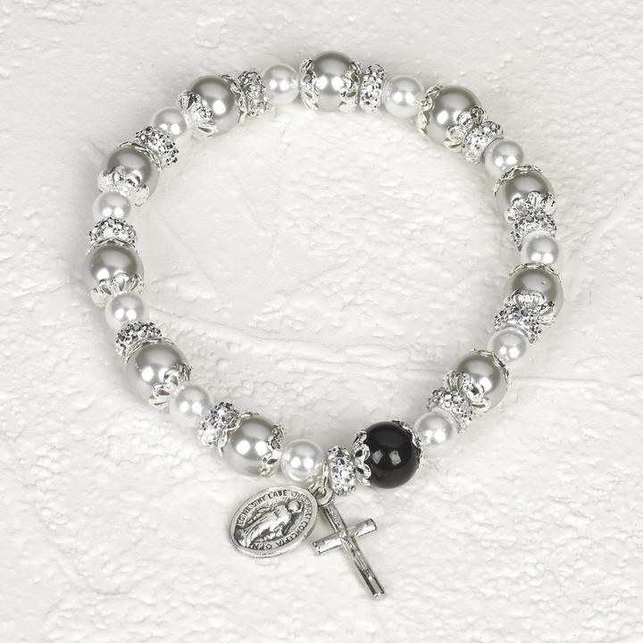 WHITE ROSARY BRACELET WITH PEARLS
