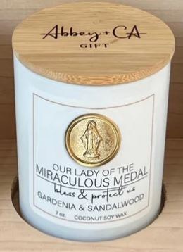OL MIRAC MEDALS GARDENIA SANDAL CANDLE