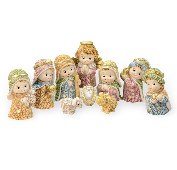 RESIN YARN NATIVITY SET