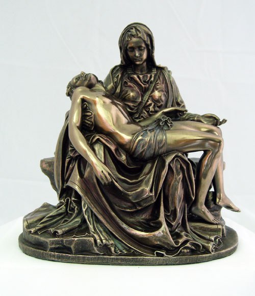 PIETA LIGHTLY PAINTED STATUE