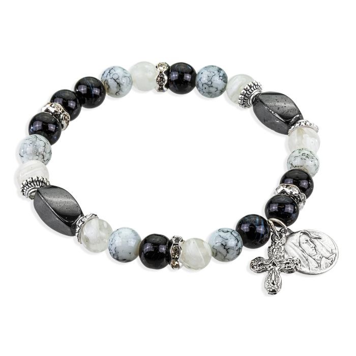 GLASS BEAD BRACELET W/ OUR LADY OF SORROWS MEDAL