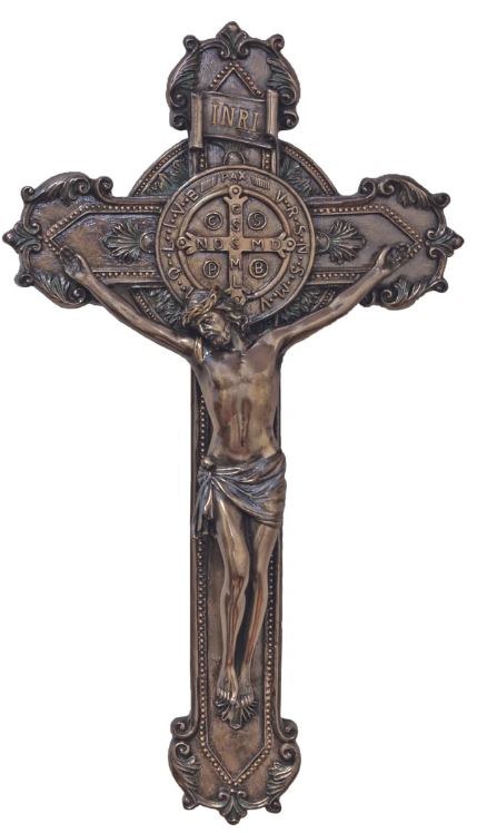 ST. BENEDICT DETAILED WALL CROSS