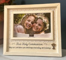 1ST COMMUNION FRAME WITH LACE AND CHALICE