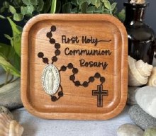 1ST HOLY COMMUNION PRAYER TRAY CEDAR
