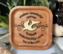 7 GIFTS HS PRAYER TRAY CEDAR
