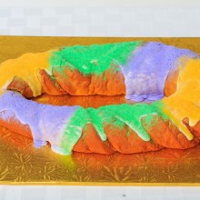 Gambinos Bakery King Cake Cream Cheese