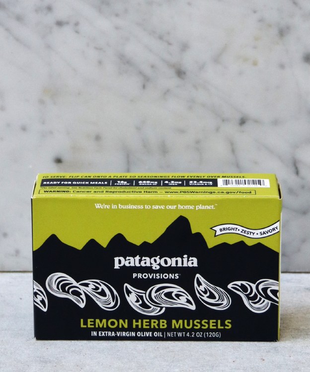 Patagonia Lemon Herb Mussels in Olive Oil & Broth, 120g