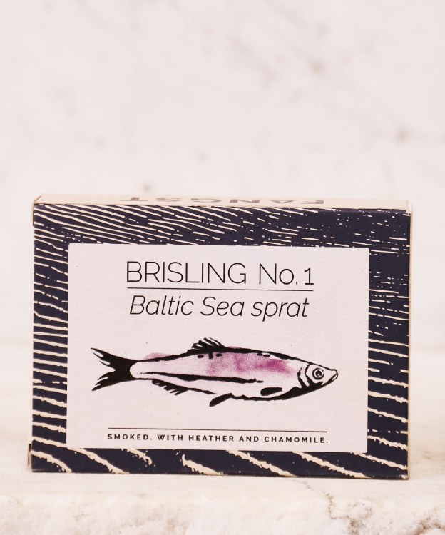 Fangst Faroe Islands Baltic Sea Sprat No. 1 Smoked with Heather and Chamomile, 100g