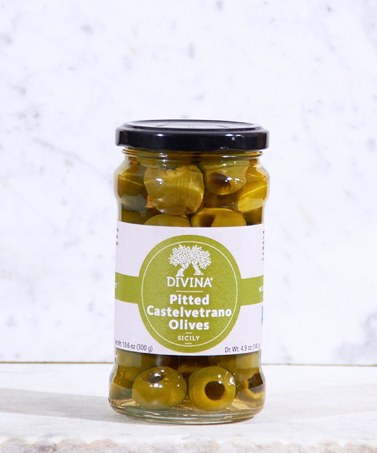 Divina Pitted Castelvetrano Olives, 7oz DeLAURENTI