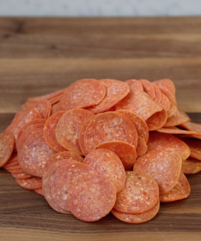 DeLaurenti Curly Pepperoni, 8oz DeLaurenti Curly Pepperoni, 8oz