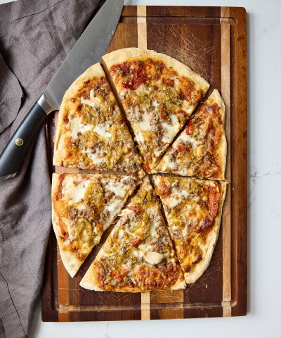 DeLaurenti Frozen Sausage Dust & Suhey Pepper Pizza