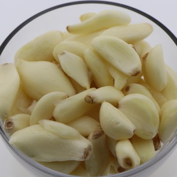 Peeled Garlic