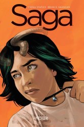 Saga Deluxe Edition Hardcover Volume 04 (Mature)