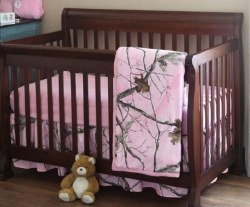 Realtree Pink Crib Set