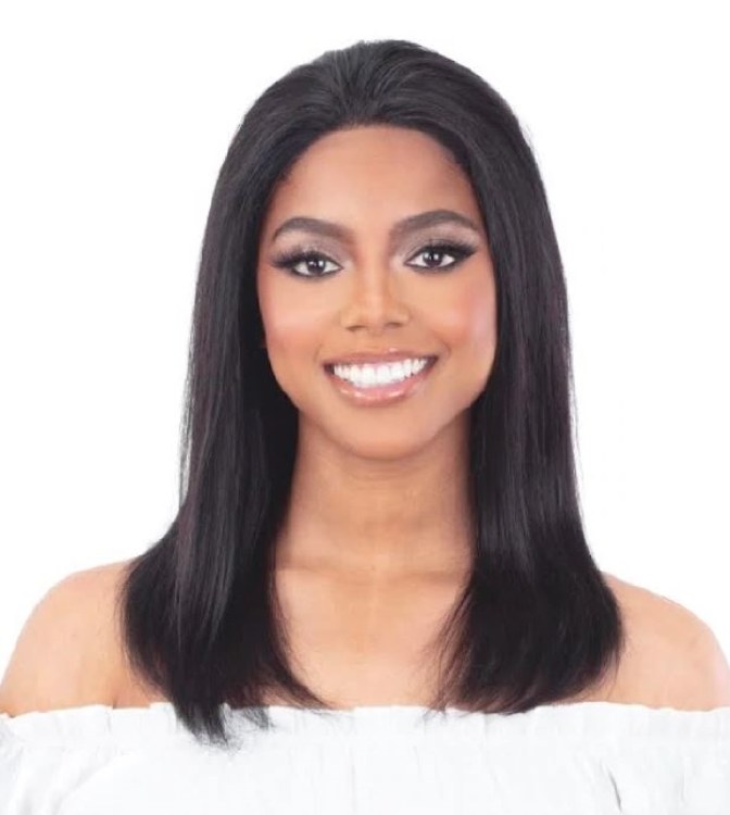 It Girl Lace Front Wig Alicia 18 Inch - # Natural