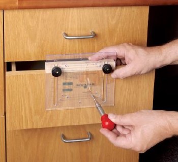 DRAWER PULL JIG-IT & PUNCH