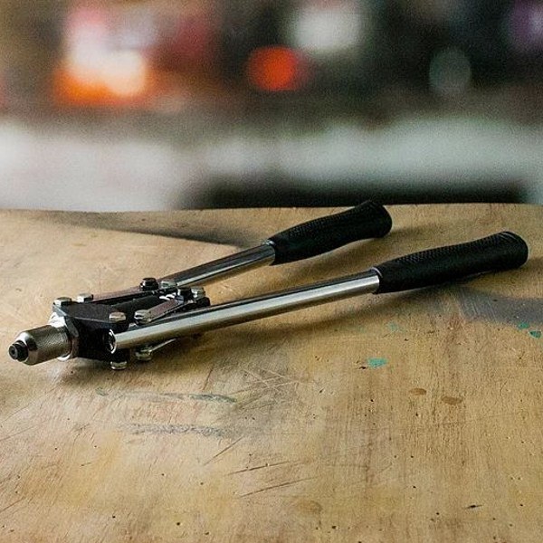 LONG HANDLE RIVET TOOL Big Tool Store LLC