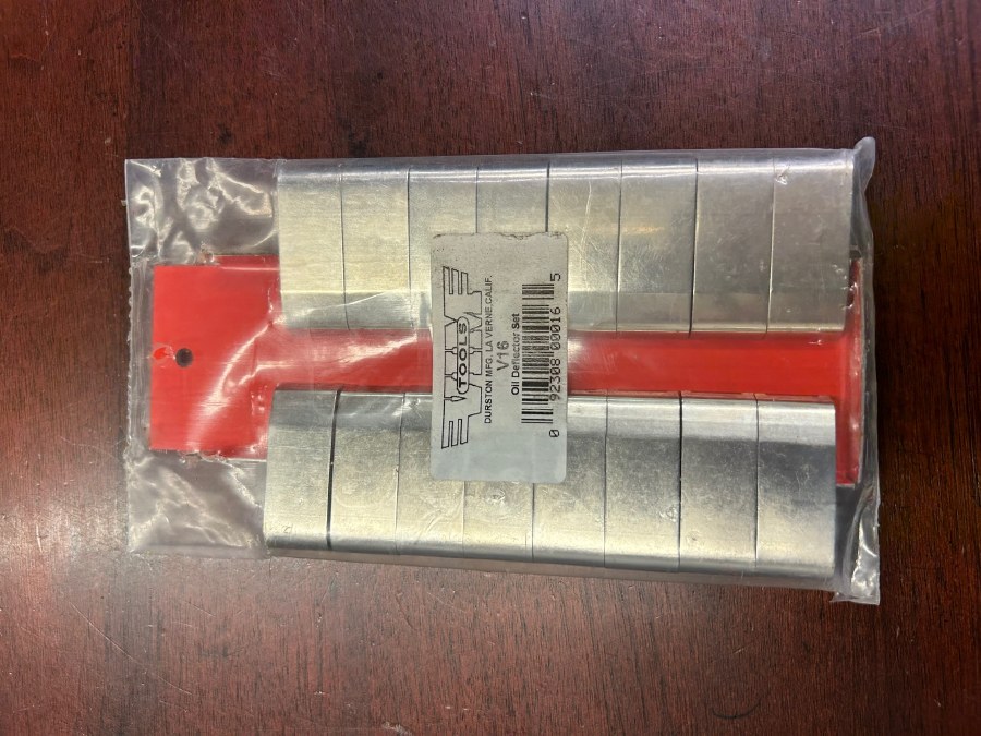 ROCKER ARM OIL DEFLECTOR 16PC Big Tool Store LLC