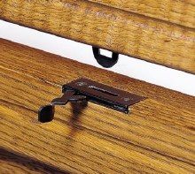 LID CATCH RIGHT HAND
