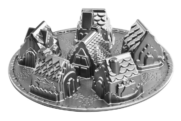 Cozy Village Cake Pan