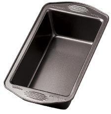 Wilton Excelle Elite 9" X 5" Loaf Cake Pan