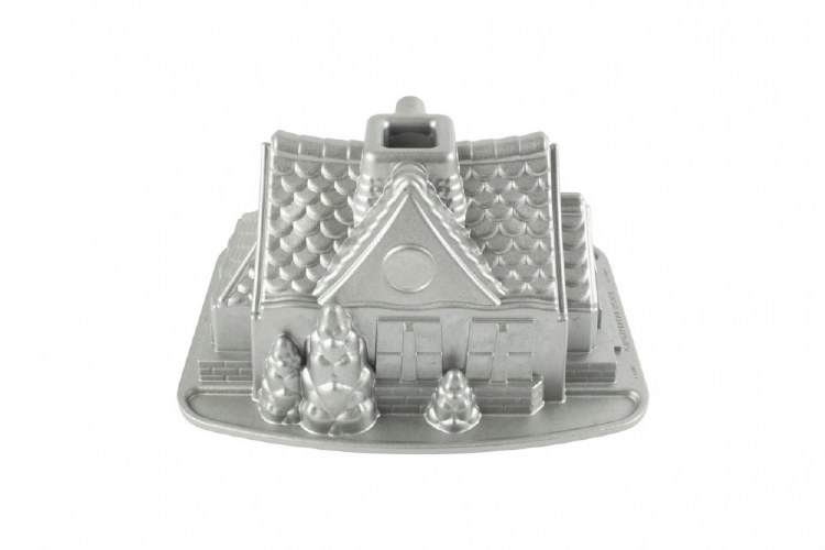 Gingerbread House Pan