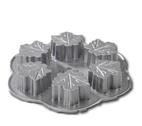 Maple Leaf Cake Pan (6)