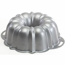 12 Cup Heavyweight Bundt Pan