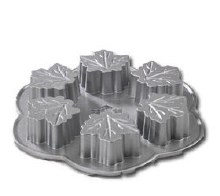 Maple Leaf Cake Pan (6)