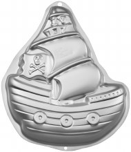 Wilton Pirate Ship Cake Pan