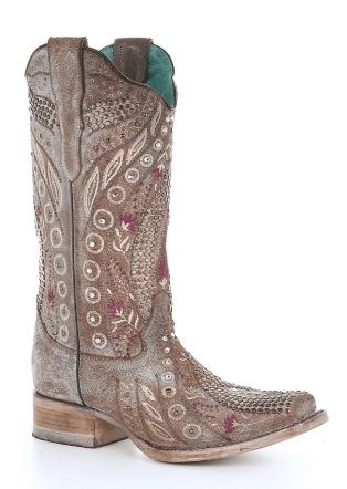 flower embroidered boots