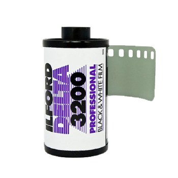 Ilford 35mm Delta 3200 Professional Black and White Film (36 exposures) Single Roll