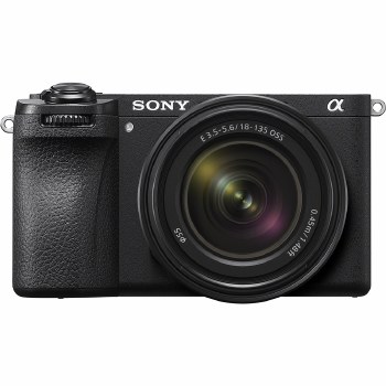 Sony A6700 ILCE Camera with 18-135mm OSS Lens