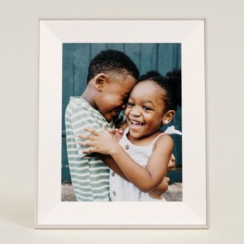 Aura Aspen Clay White 12" Dual Orientation Digital Photo Frame with White Mat