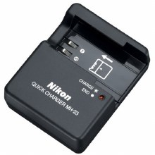 Nikon MH-23 Battery Charger for Nikon EN-EL9 Battery