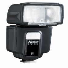 Nissin i40 Flashgun For Nikon