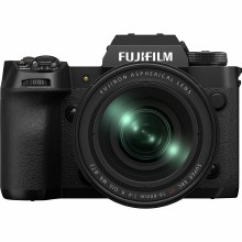 Fujifilm X-H2 Mirrorless Camera with XF 16-80mm F4 R OIS WR Lens