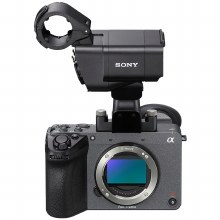 Sony FX2 Full-frame 4K Cinema Line ILME Camera with XLR Handle Sony FX2 Full-frame 4K Cinema Line ILME Camera with XLR Handle