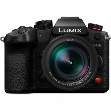 Panasonic Lumix GH6 Camera with 12-60mm F2.8-4 OIS Lens