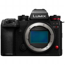 Panasonic Lumix S1R Mark II