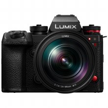 Panasonic Lumix S1 Mark II