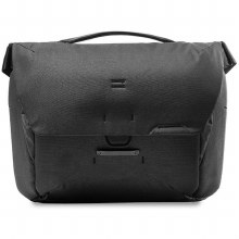 Peak Design Everyday Messenger 13L v3 Bag (Black)