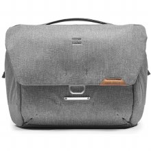 Peak Design Everyday Messenger 13L v3 Bag (Ash)