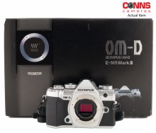 Olympus OM-D E-M5 Mark III Silver Body (USED)