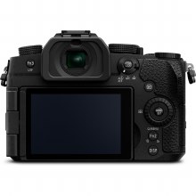 Additional picture of Panasonic Lumix G97 with 14-140mm F3.5-5.6 OIS Lens