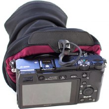 Additional picture of Peak Design Shell Small