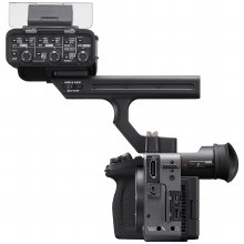 Additional picture of Sony FX2 Full-frame 4K Cinema Line ILME Camera with XLR Handle