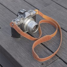 Additional picture of SmallRig 3485 Leather Camera Neck Strap