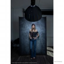 Additional picture of Westcott X-Drop Fabric Backdrop (1.5 x 2.1m) [5' x 7'] - Grunge Concrete by Joel Grimes